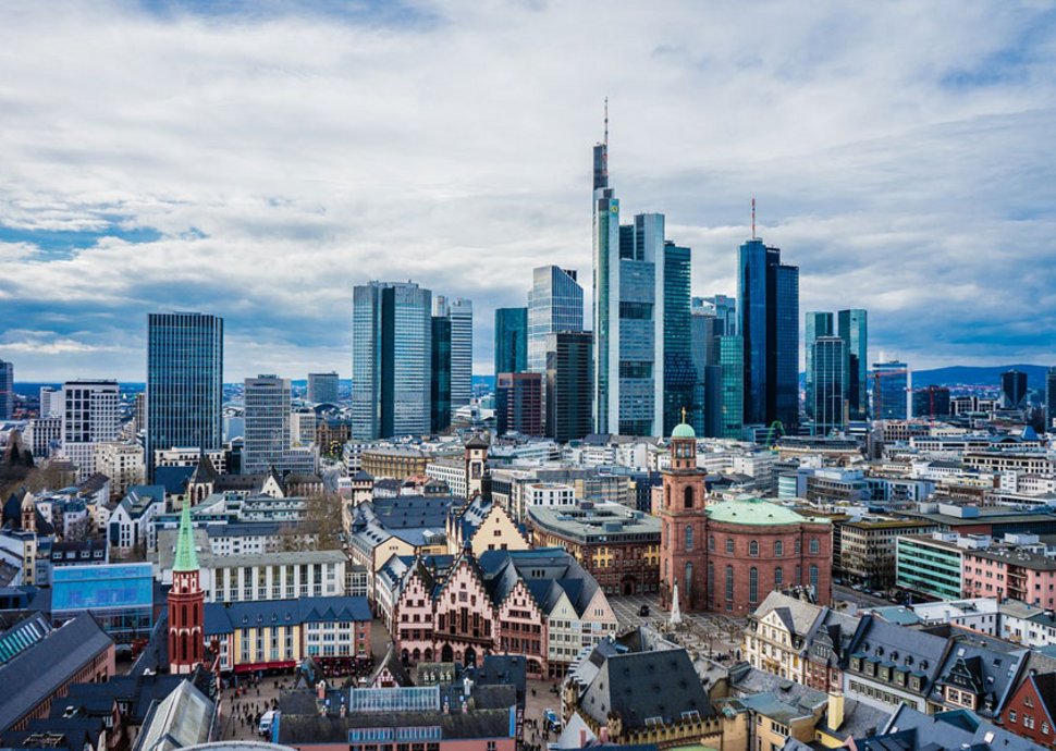 Frankfurt Westend gilt als der beliebteste Stadtteil in Frankfurt am Main. Frankfurt Westend gilt als der beliebteste Stadtteil in Frankfurt am Main.